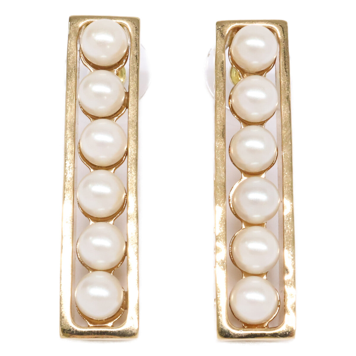 CHANEL シャネル 美品 B23 K 6Pパール ロゴプレート ピアス