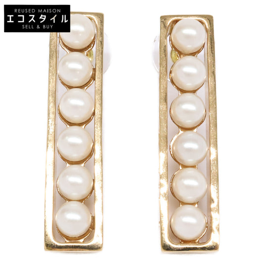 CHANEL シャネル 美品 B23 K 6Pパール ロゴプレート ピアス