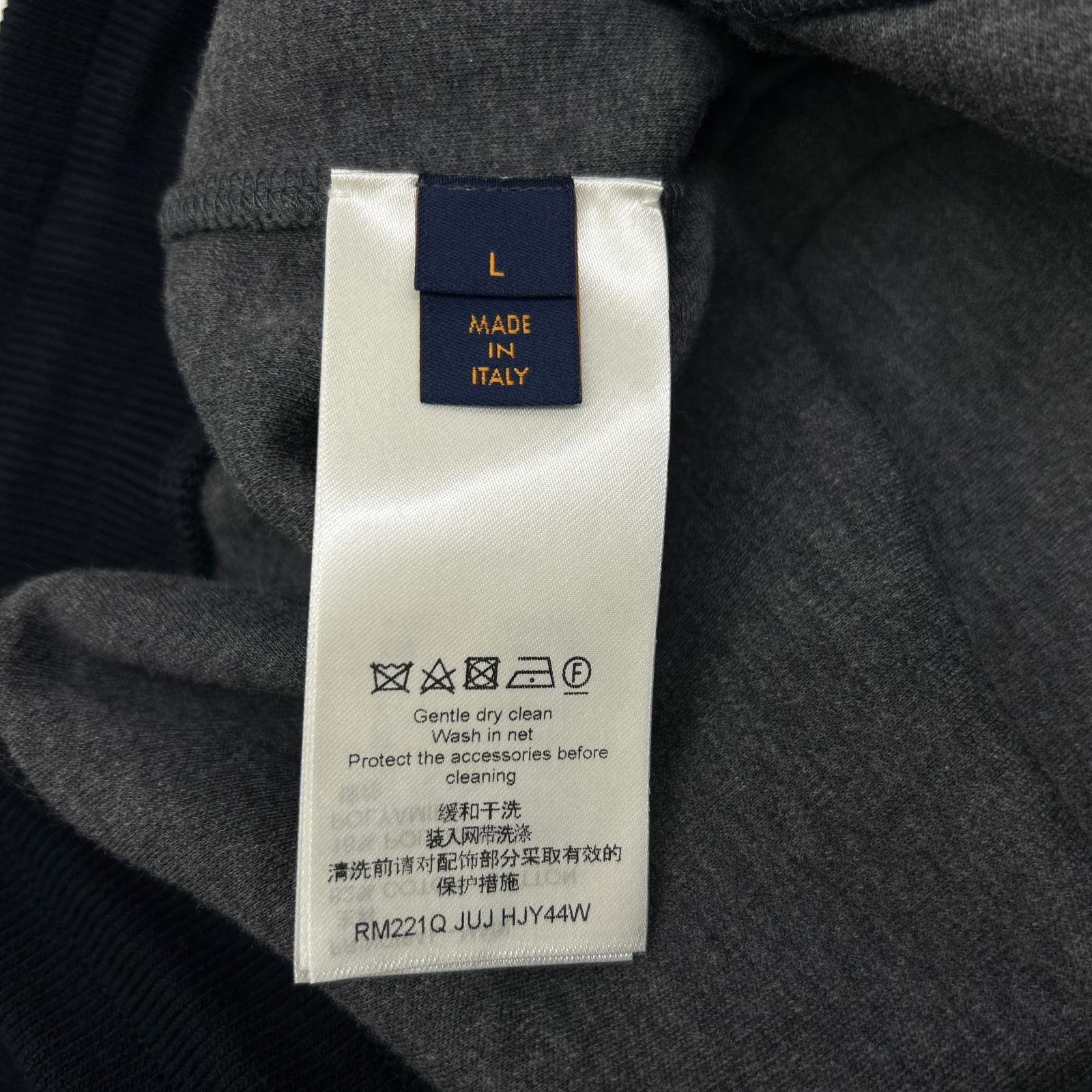 LOUIS VUITTON ルイヴィトン RM221Q JUJ HJY44W ネイビー ダブルフェイススウェットハーフパンツ ボトムス