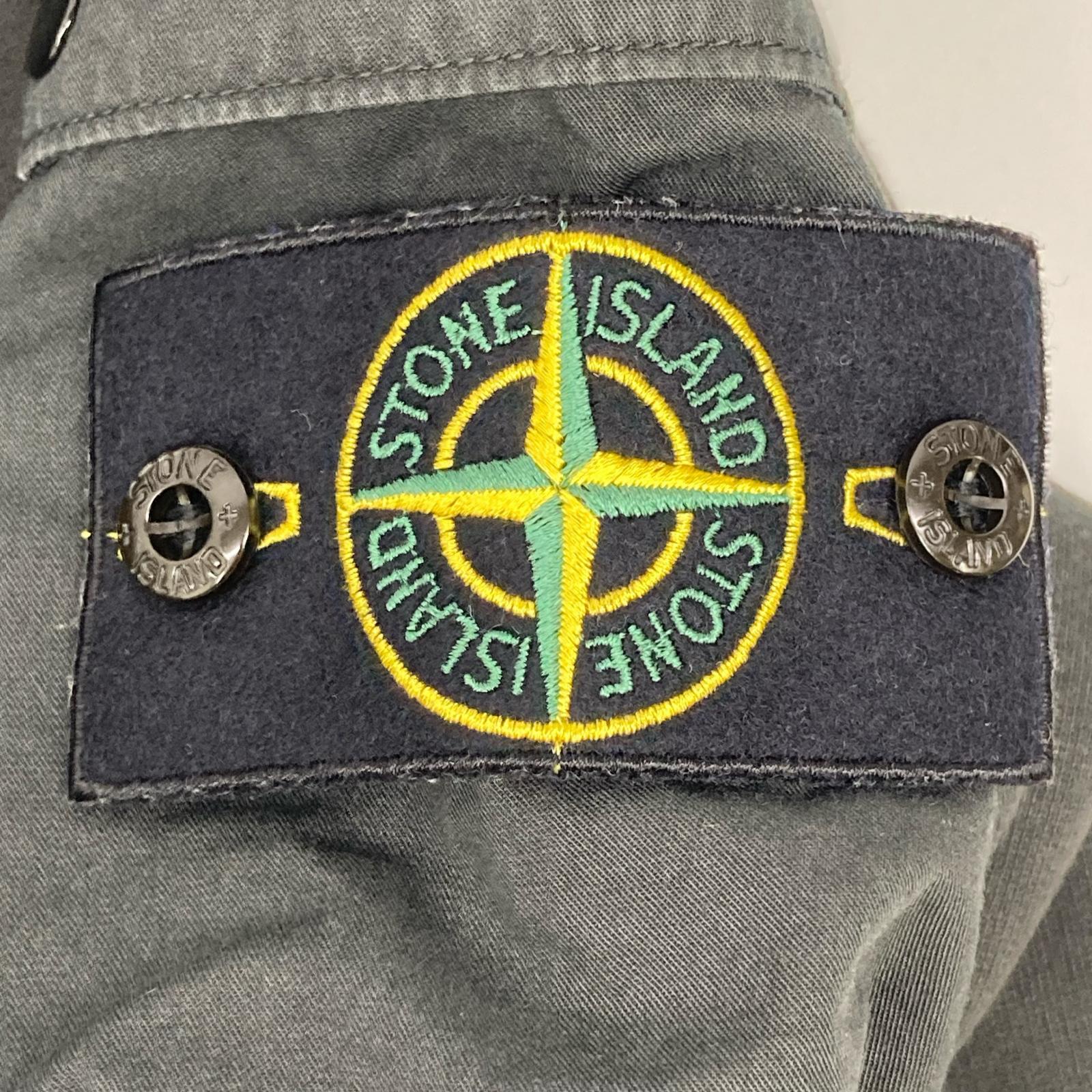 STONE ISLAND ストーンアイランド 811563920 グレー ワッペン 裏起毛 スウェット トレーナー トップス