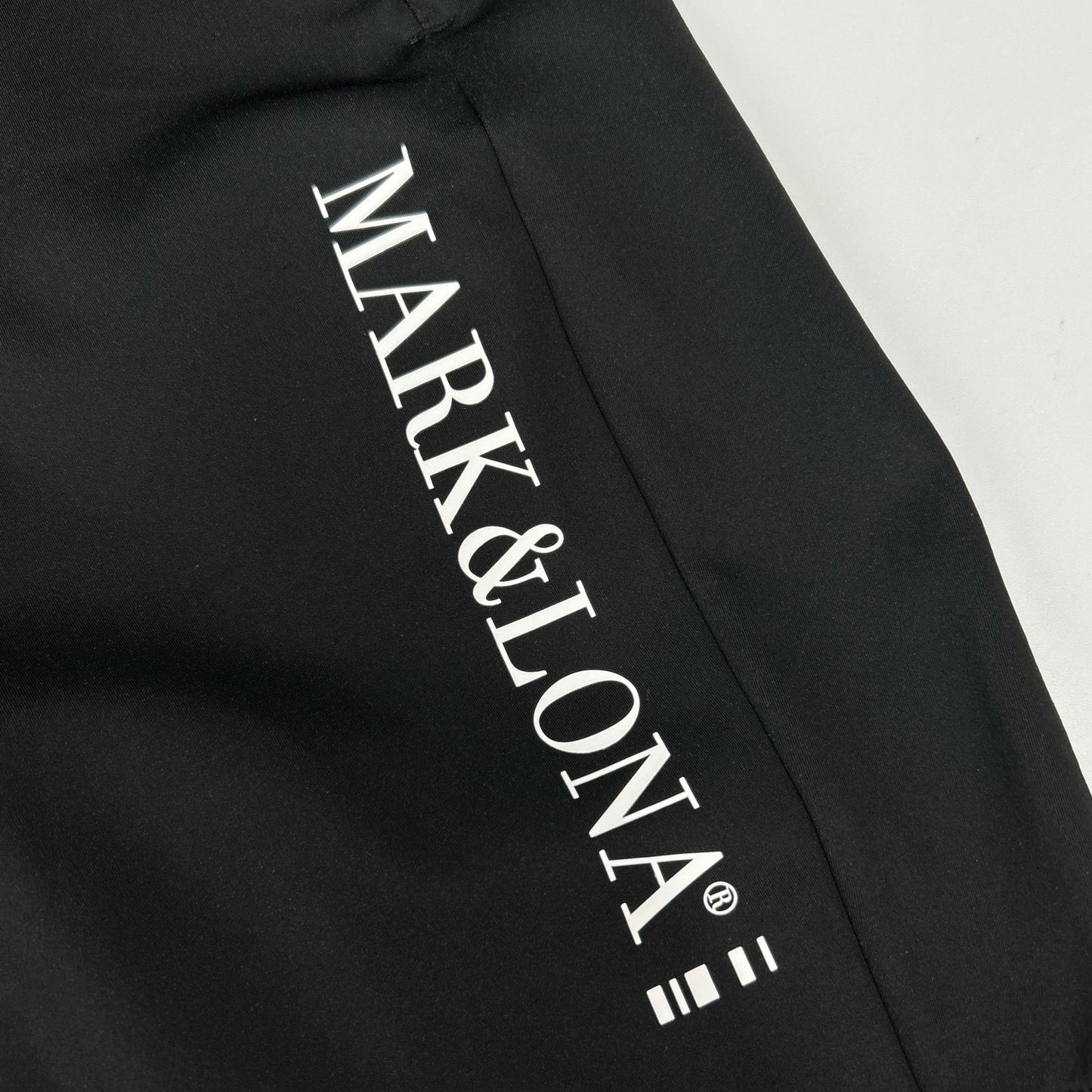 MARK&LONA マークアンドロナ MCM-4A-AT54 ブラック 24SS CODE COLLECTION 2WAYストレッチ ショートパンツ ボトムス