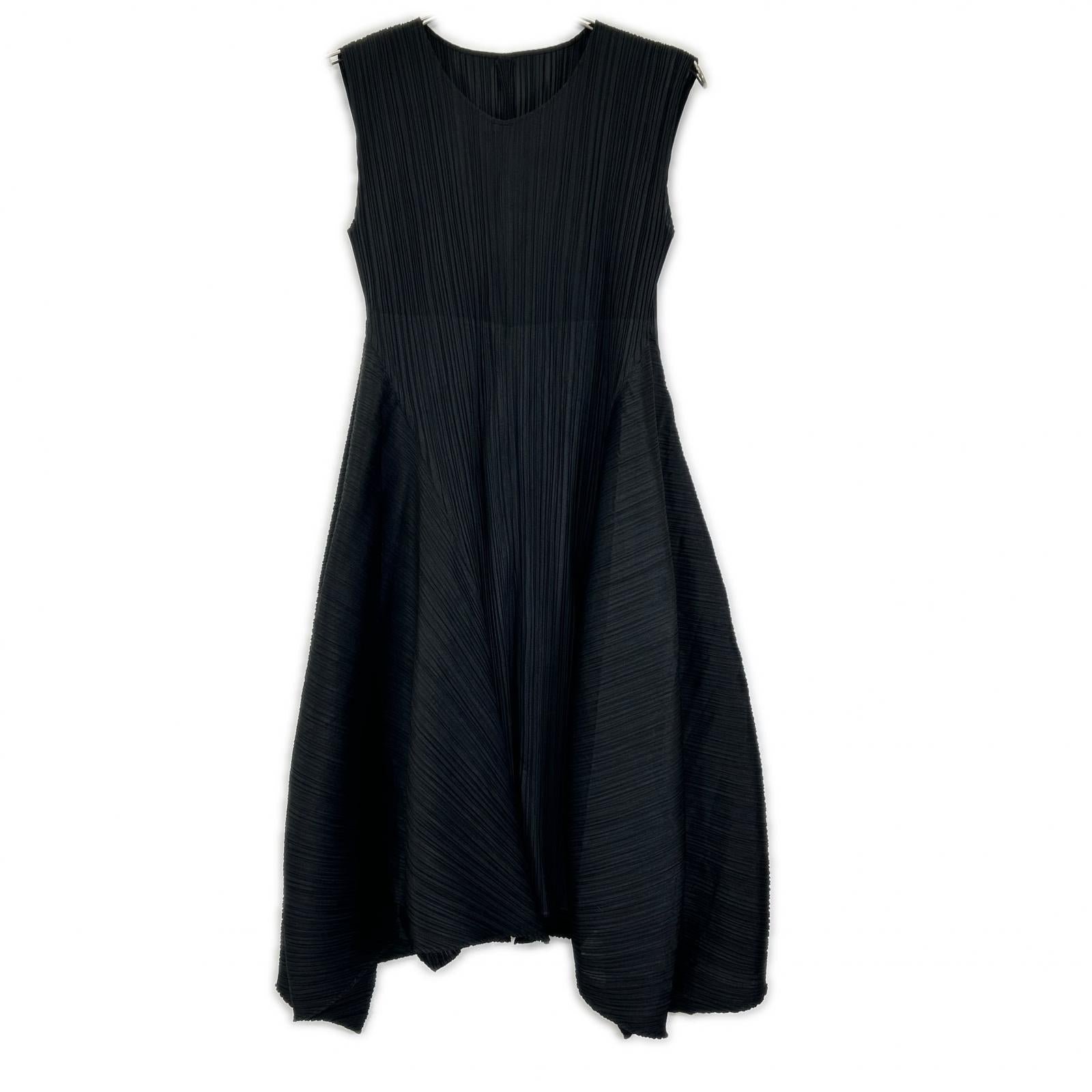 PLEATS PLEASE プリーツプリーズ ブラック PP73-JH613 ノースリーブ ワンピース ワンピース