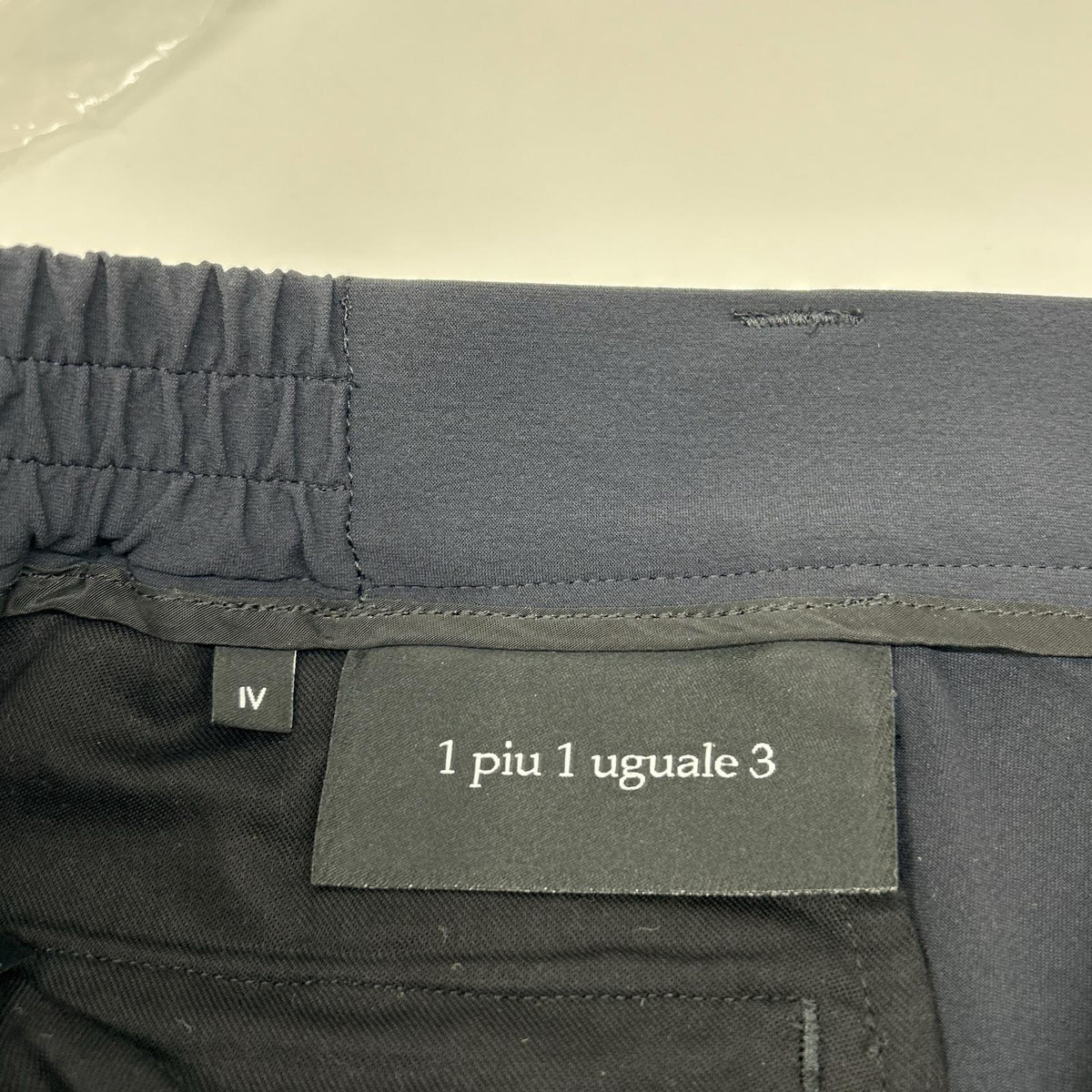 1piu1uguale3 ウノピゥウノウグァーレトレ MRP656-NYU112 ブラック CREASE SLACKS パンツ ボトムス