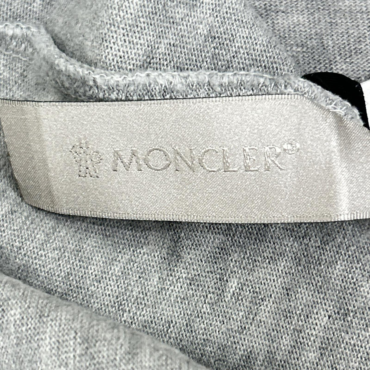 MONCLER モンクレール 23年 グレー ピクセルロゴ Tシャツ トップス