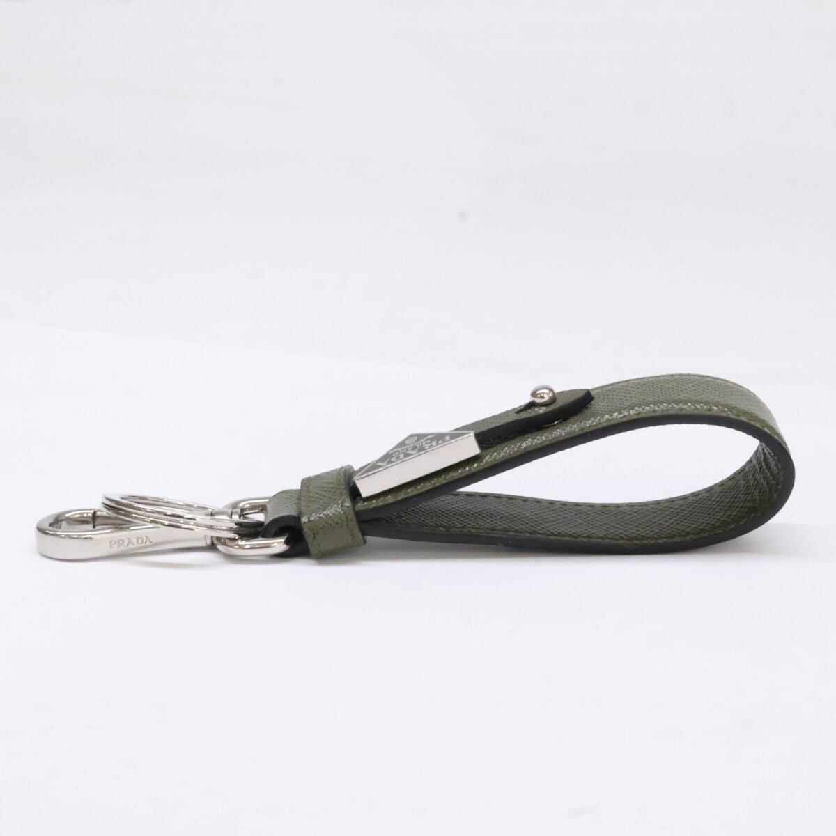 PRADA プラダ 2PP68T トライアングルロゴプレート サフィアーノレザー キーリング/ キーホルダー