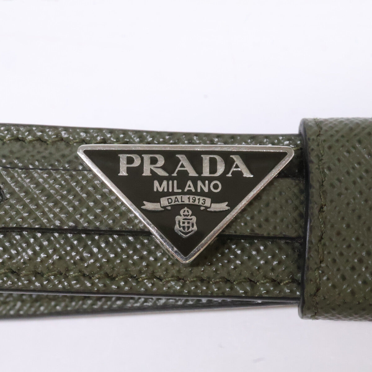 PRADA プラダ 2PP68T トライアングルロゴプレート サフィアーノレザー キーリング/ キーホルダー