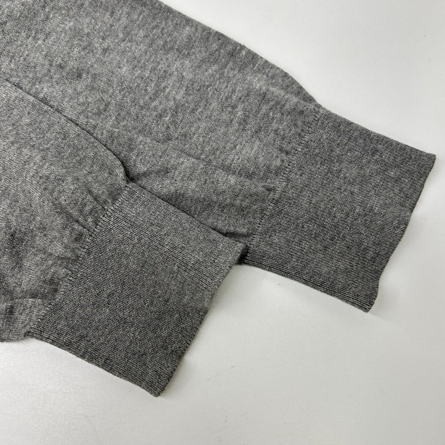 MONCLER モンクレール グレー コットン Vネック セーター トップス