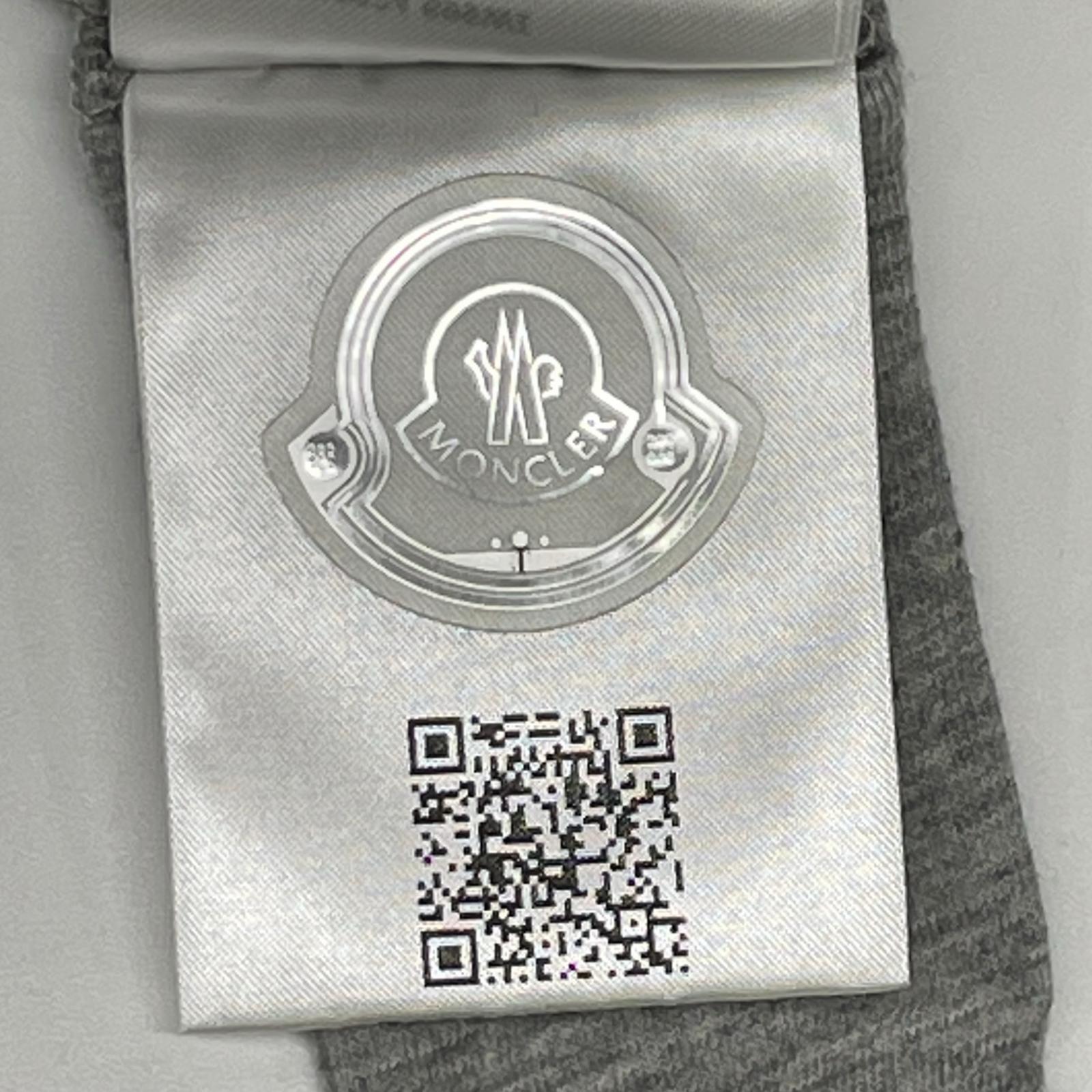 MONCLER モンクレール 22年 グレー FELPA CON CAPPUCCIO フーディー パーカー トップス