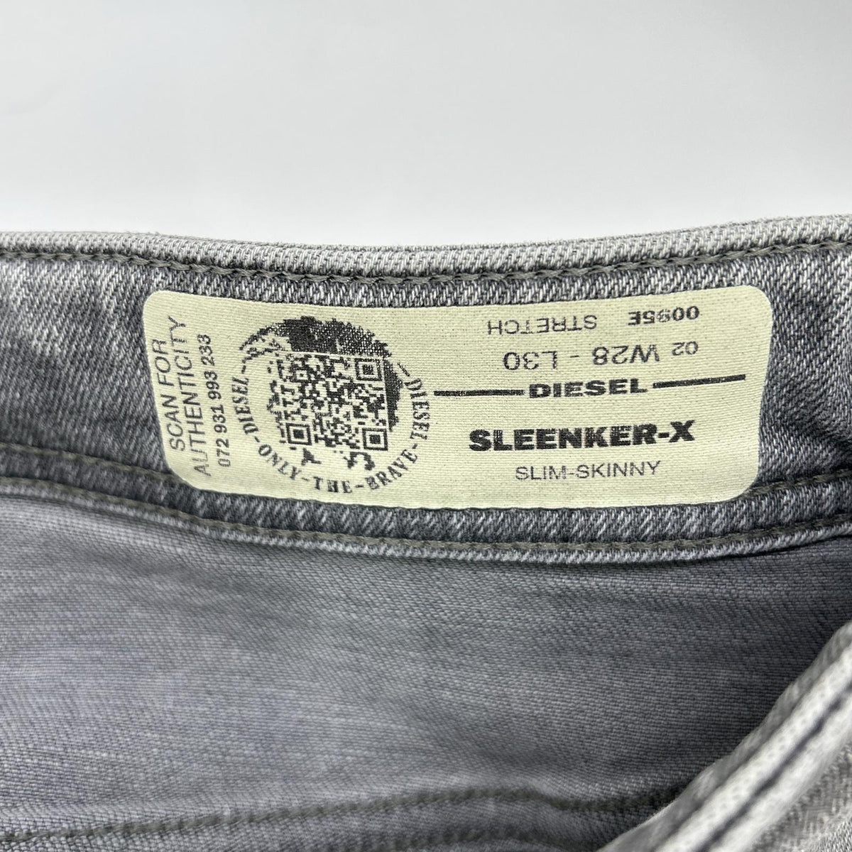 DIESEL ディーゼル グレー SLEENKER-X スリム デニム スキニーパンツ ボトムス