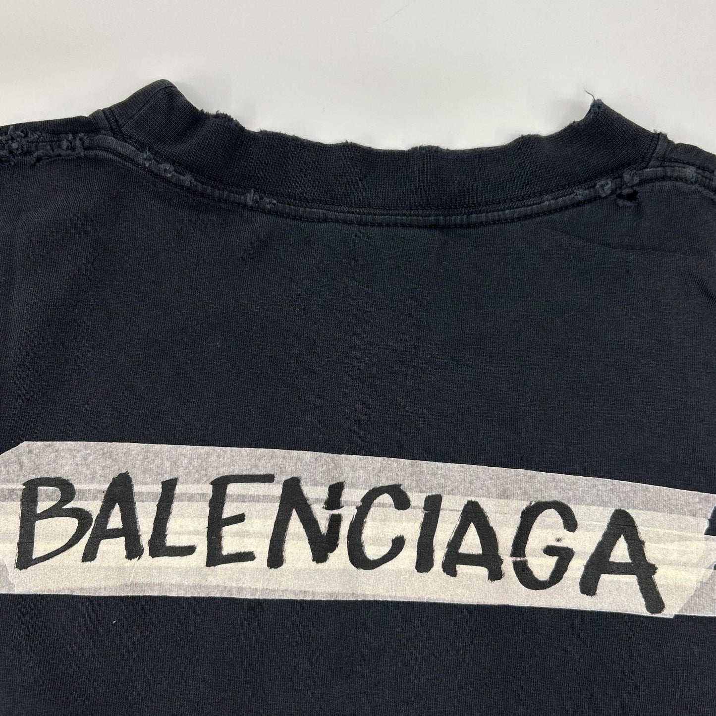 BALENCIAGA バレンシアガ 25年 764235 マスキングテープ デストロイ加工 Tシャツ トップス
