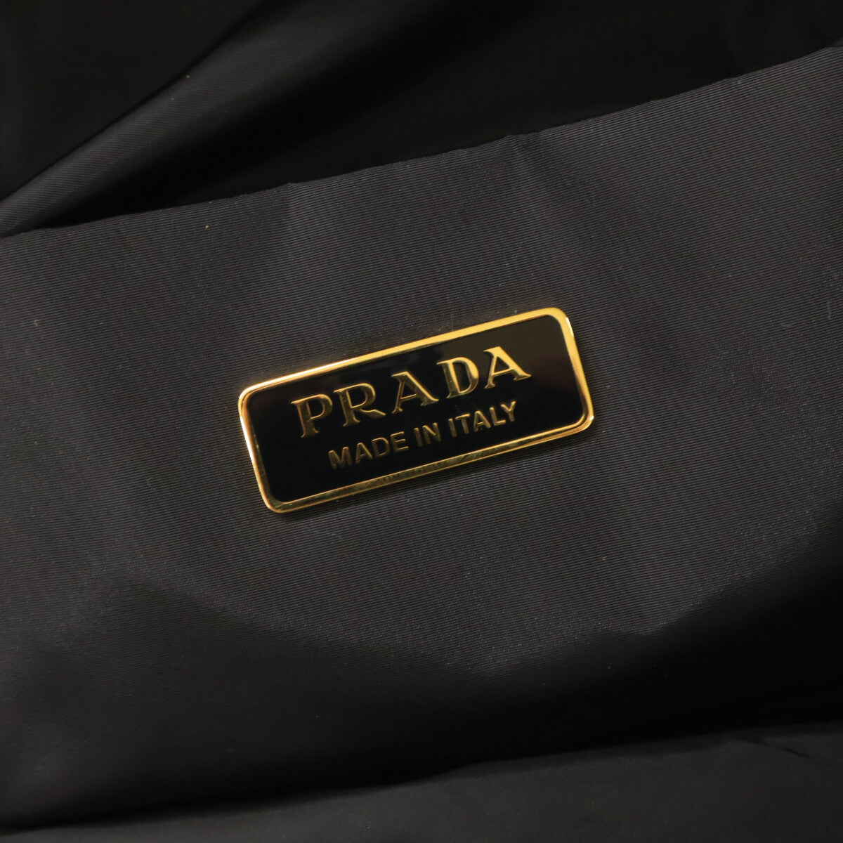 PRADA プラダ 美品 1NK001 Re-Nylon トライアングルロゴ ドローストリング ウィッシュポーチ ハンドバッグ