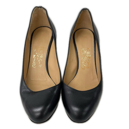 SalvatoreFerragamo サルバトーレフェラガモ ロゴプレート レザー ヒールパンプス シューズ