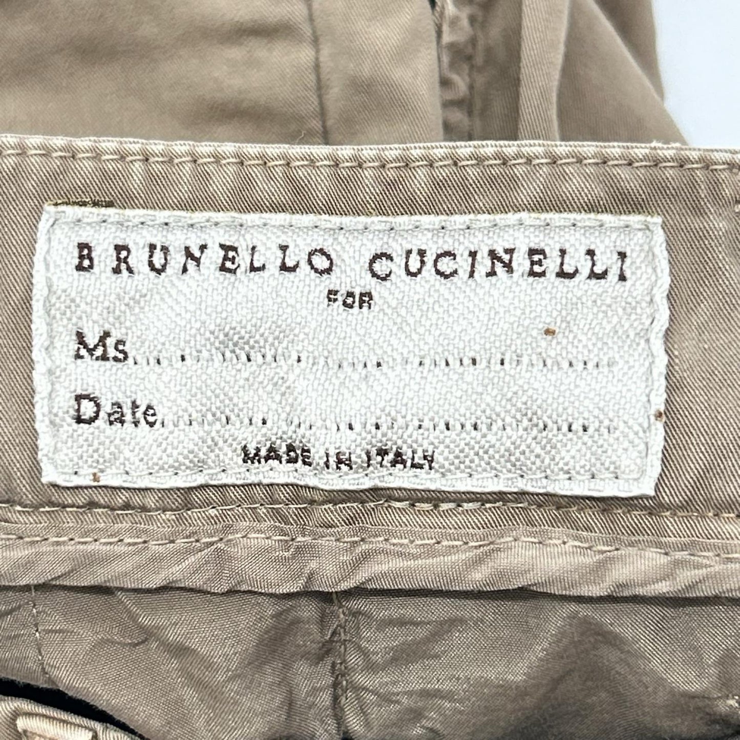 BRUNELLO CUCINELLI ブルネロクチネリ DB72988 ベージュ ショートパンツ ボトムス