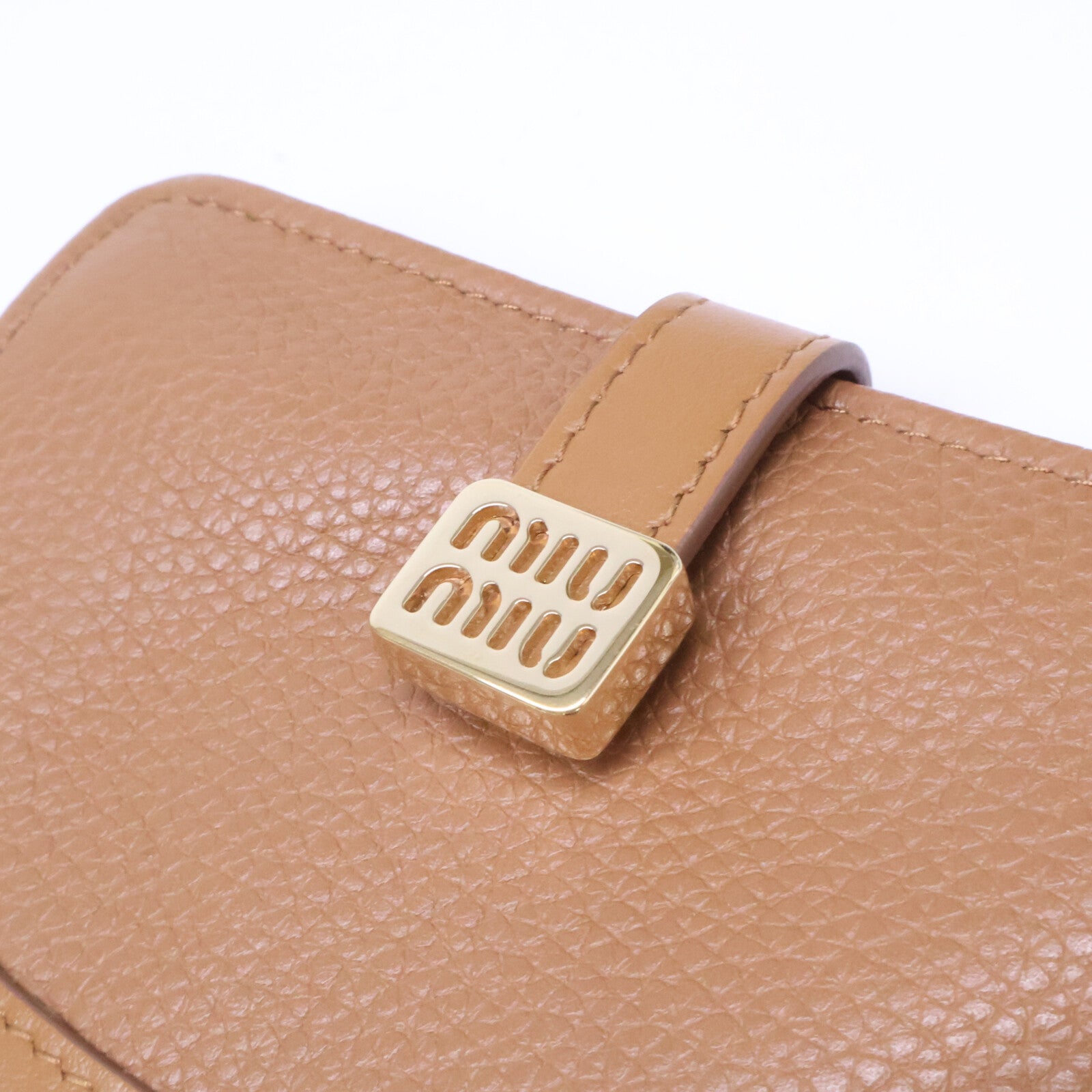 MIUMIU ミュウミュウ 【美品】5MV204 2C3Y F098L DAINO / SOFT CALF 二つ折り財布 二つ折り財布（小銭入れあり）