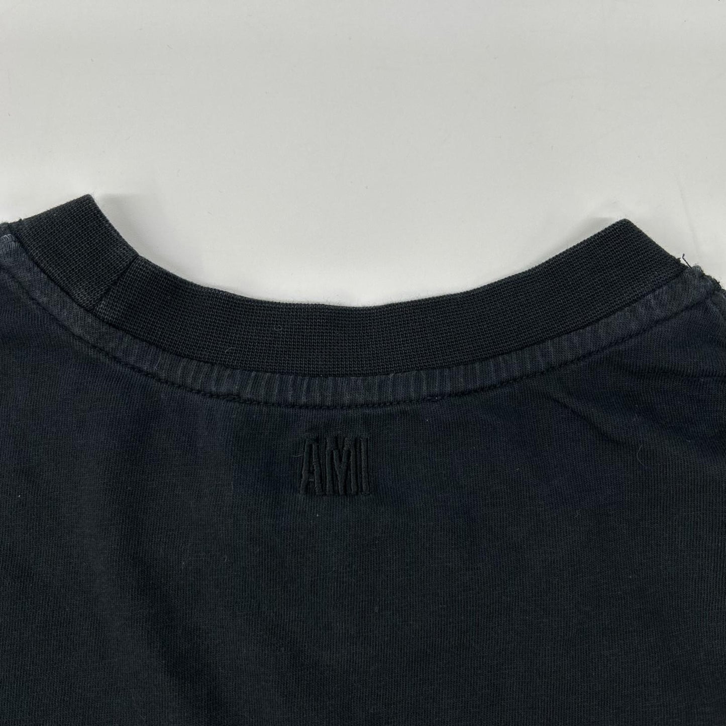 AMI PARIS アミパリス BFUTS001.724 ブラック Ami De Coeur ハートロゴ刺繍クルーネック 半袖Tシャツ トップス