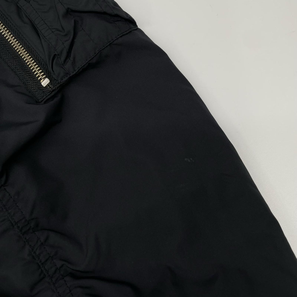ALPHA INDUSTRIES アルファインダストリーズ TA7036-101 ブラック MA-1 フライトジャケット ジャケット