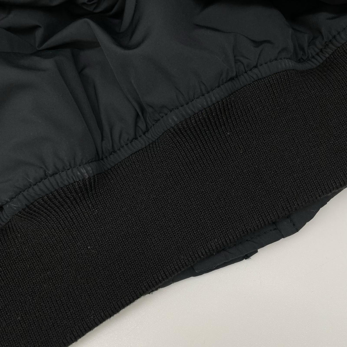 ALPHA INDUSTRIES アルファインダストリーズ TA7036-101 ブラック MA-1 フライトジャケット ジャケット