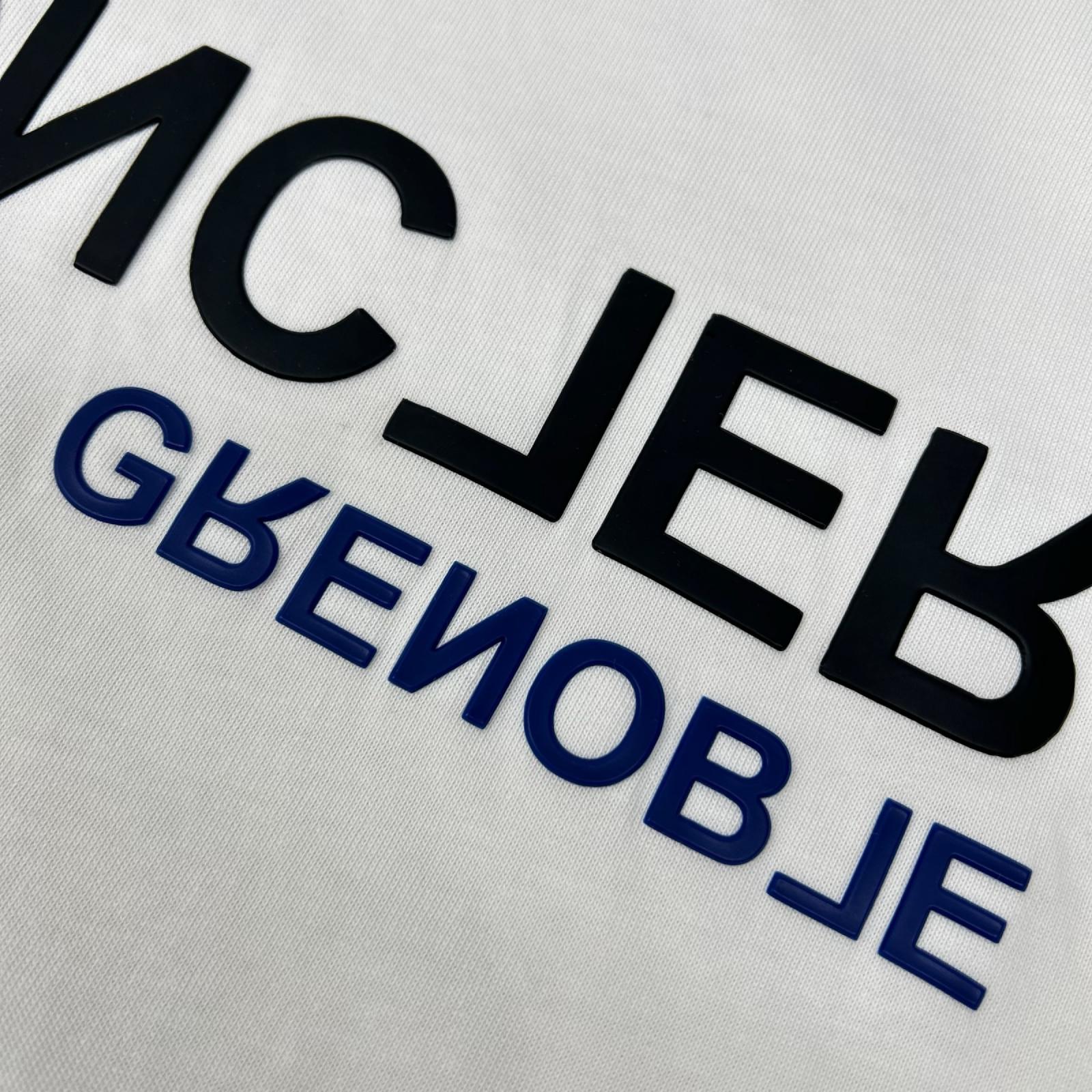 MONCLER モンクレール 22年 ホワイト ラバーロゴ T-SHIRT MANICA CORTA トップス