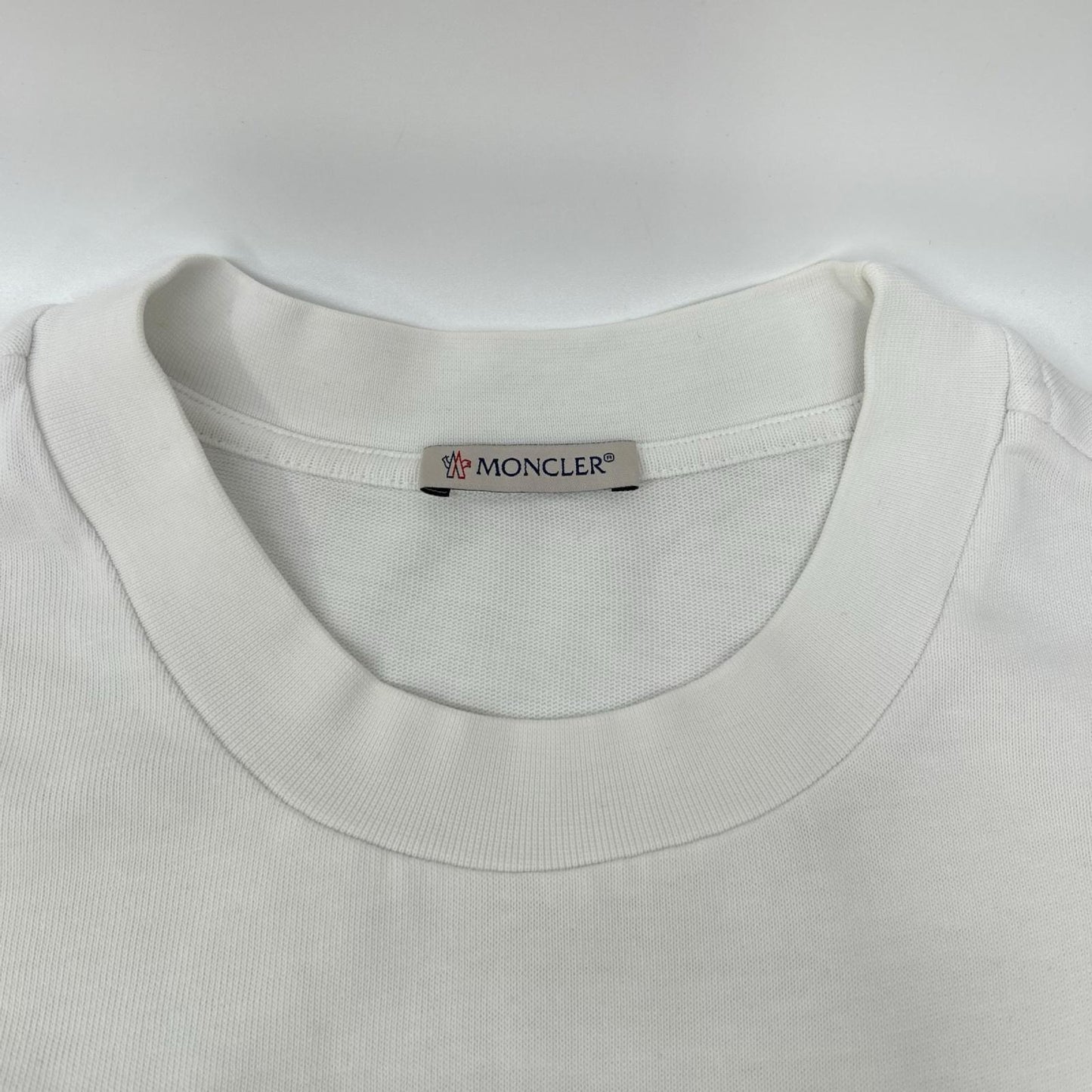 MONCLER モンクレール 22年 ホワイト 刺繍ロゴ SS TSHIRT トップス