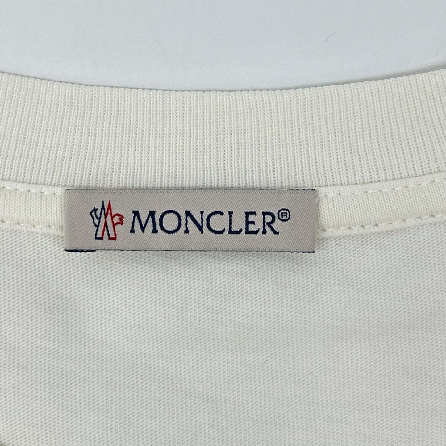 MONCLER モンクレール 23年 ホワイト ロゴ SS TSHIRT トップス
