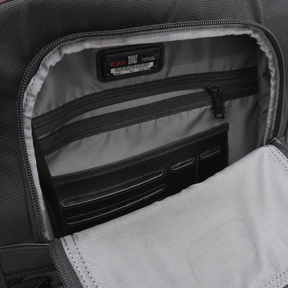 TUMI トゥミ バックパック リュック デイパック メンズ 黒 ブラック 26303177D0 リュック バックパック