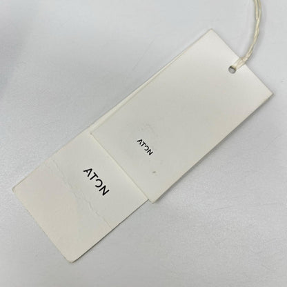 ATON エイトン ベージュ 23AW WOOL CASHMERE SILK Vネックカーディガン トップス