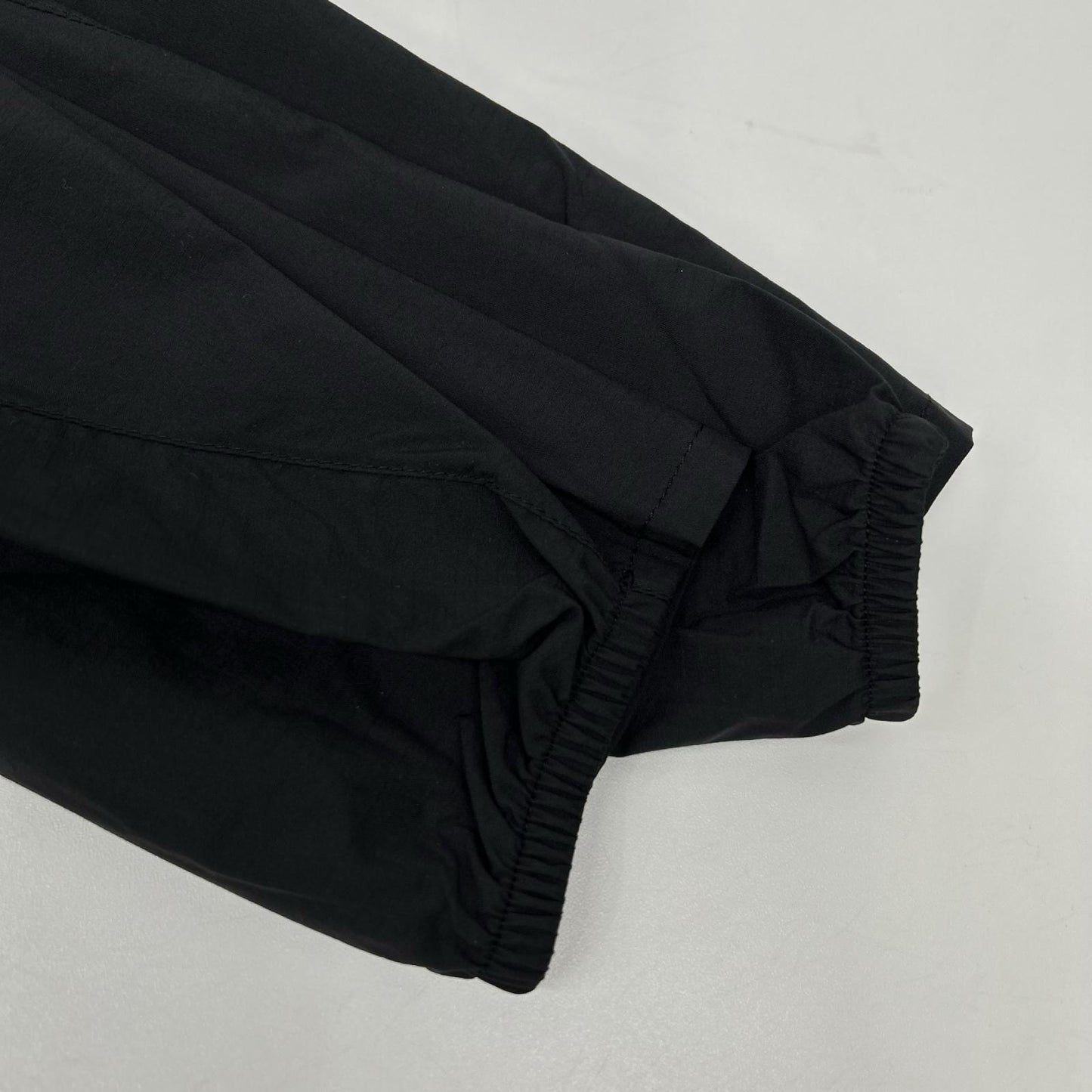 ARC'TERYX アークテリクス 25年 X000010276 ブラック スコーミッシュ フーディ トップス