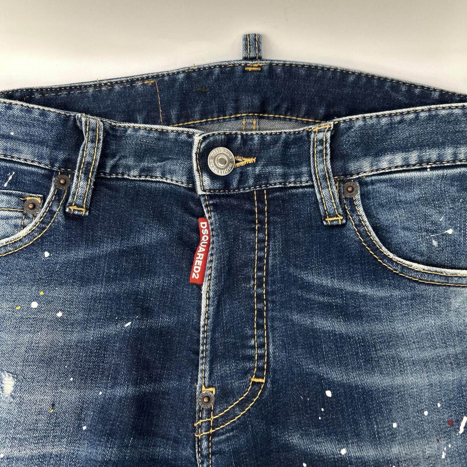 DSQUARED2 ディースクエアード S74LB1517 ネイビー Regular Jean ボタンフライデニムパンツ ボトムス