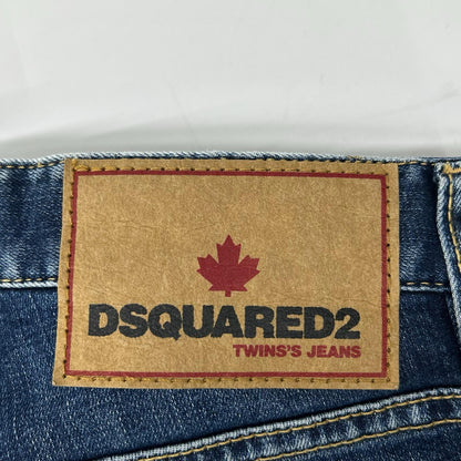 DSQUARED2 ディースクエアード S74LB1517 ネイビー Regular Jean ボタンフライデニムパンツ ボトムス
