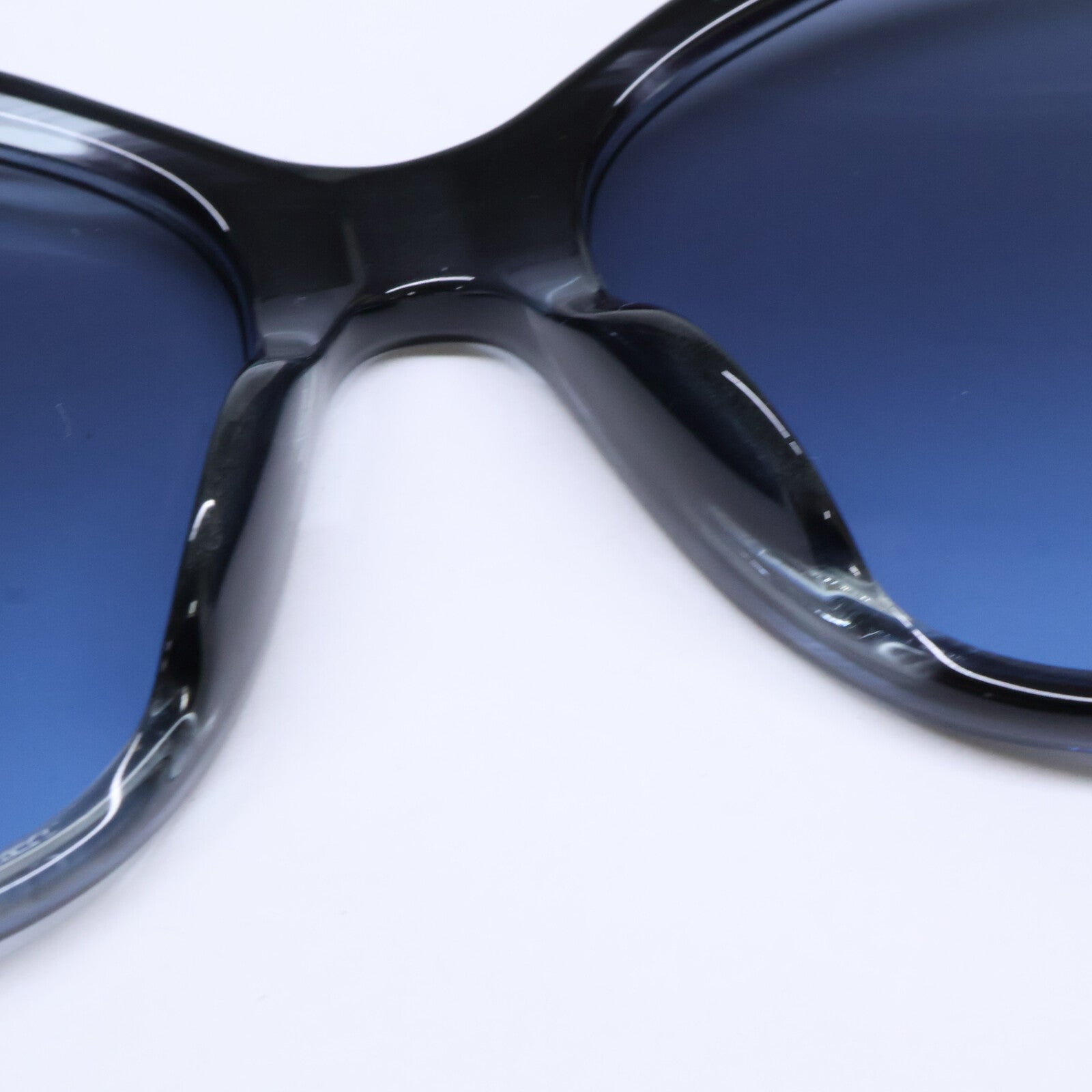 CHANEL シャネル 5352-A c.1563/S2 チェーンデザインテンプル キャットアイシェイプ サングラス