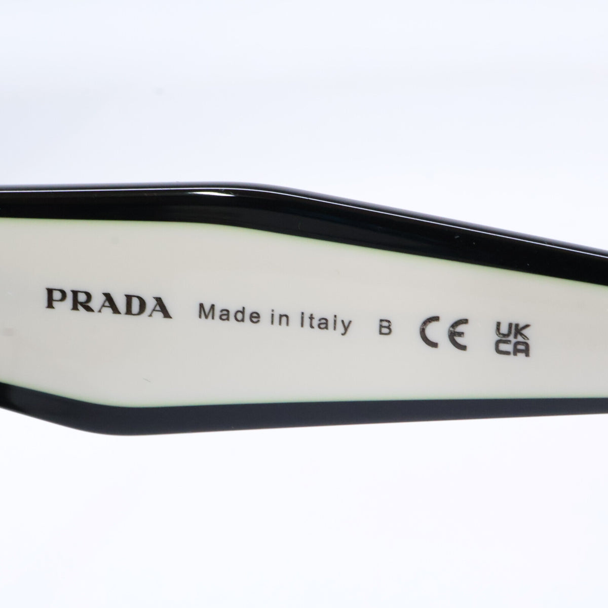 PRADA プラダ SPR 14W-F 09Q-5S0 キャットアイ サングラス