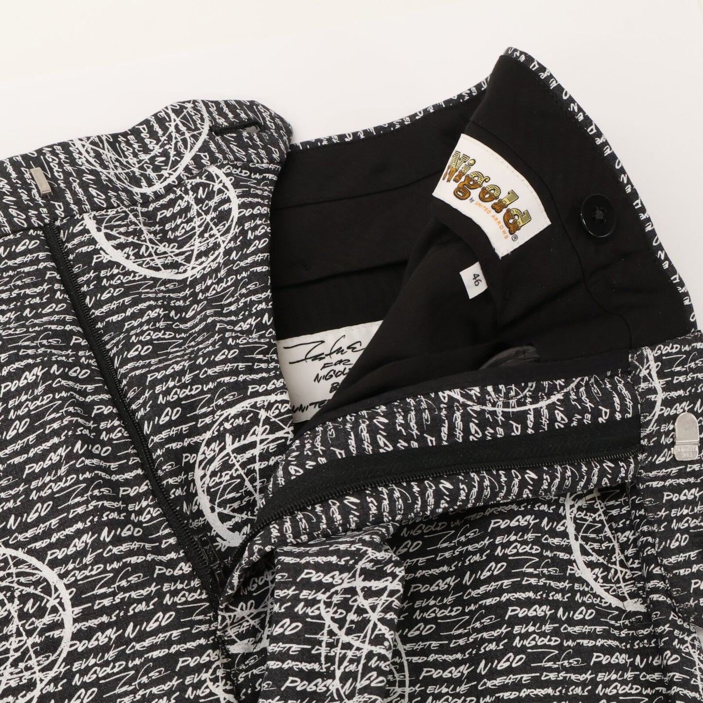 UNITED ARROWS ユナイテッドアローズ FUTURA FOR NIGOLD by UNITED ARROWS【新品同様】5552-259-0005 TRO 3B SUIT 総柄 段返り3Bシングルスーツ スーツ セットアップ