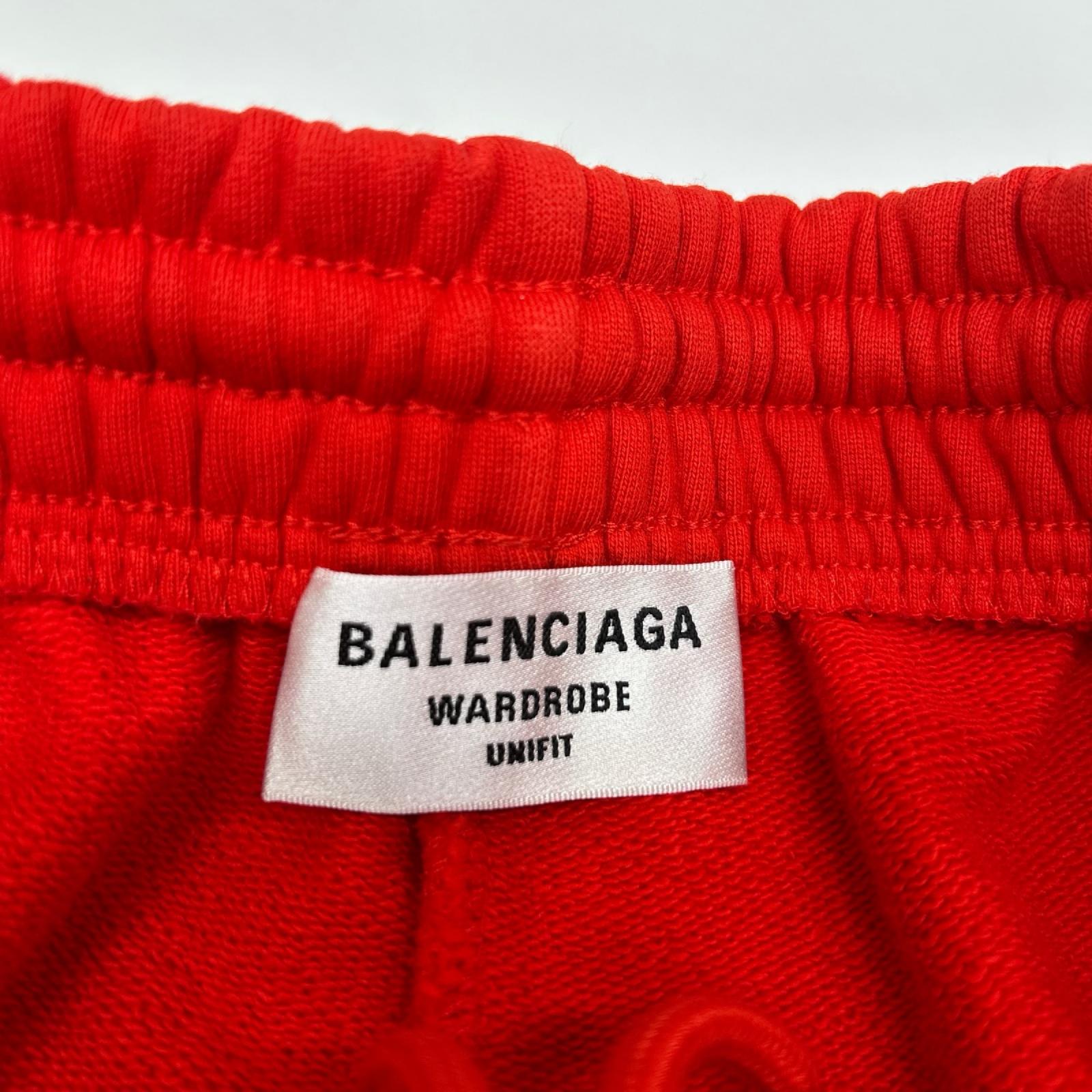 BALENCIAGA バレンシアガ 676137 22SS レッド スウェット ショーツ 刺繍 ハーフパンツ ボトムス