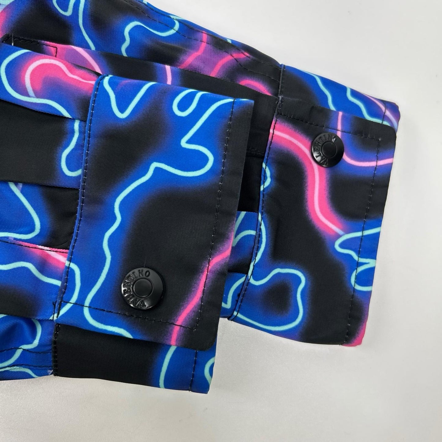 VALENTINO ヴァレンティノ XV3CJE2680S NEON CAMOU PRINT NYLON OVERSHIRT リバーシブル ジャケット ジャケット