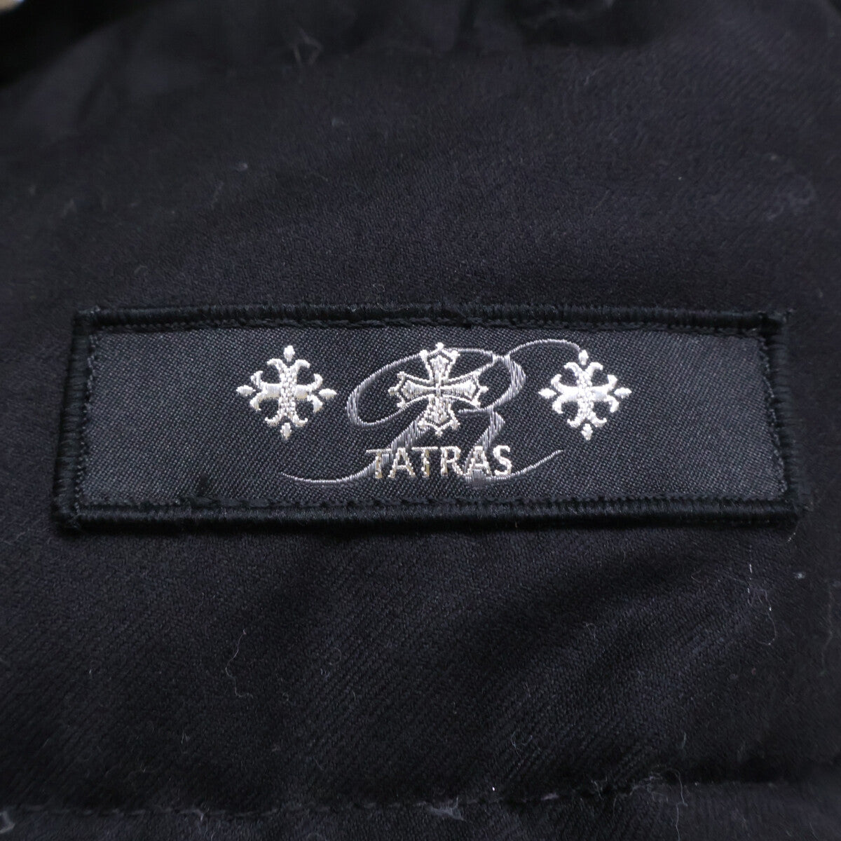 TATRAS Tatras R Line【Domestic Authorized】MTAT21A4289-D DOMIZIANO Loro Piana Fabric Wool x Silk Hooded Down Jacket Jacket