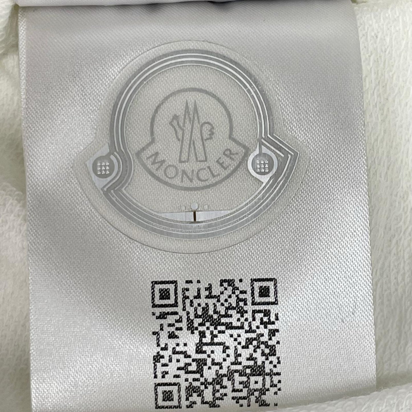 MONCLER モンクレール 24年 ホワイト VESTITO ロゴ刺繍 ポロワンピース ワンピース