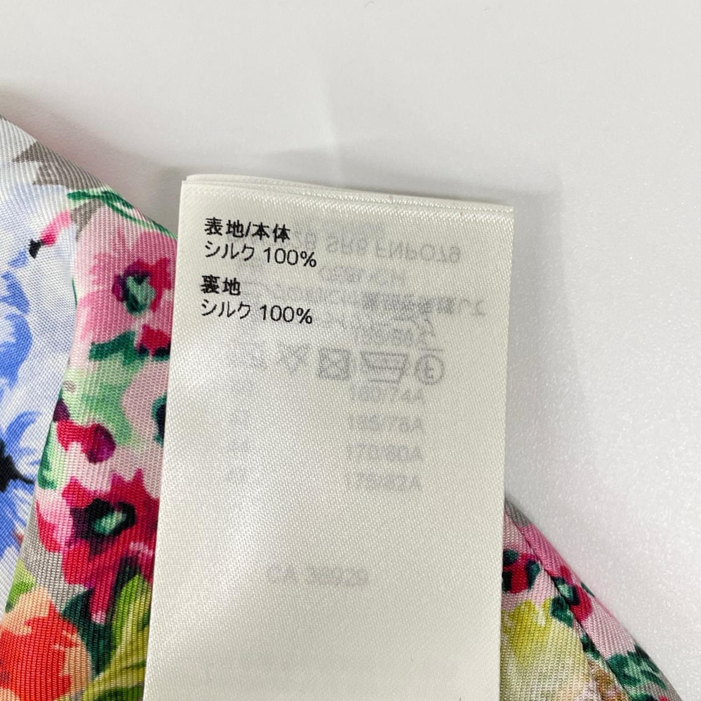 LOUIS VUITTON ルイヴィトン RW222B SR8 FNPO79 22年 シルク モノグラム フワラー ショートパンツ ボトムス