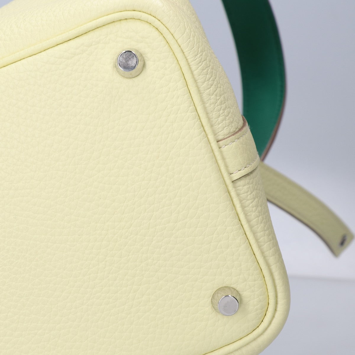 HERMES エルメス 美品 W刻 トリヨン ピコタンロック18/PM エクラ ハンドバッグ