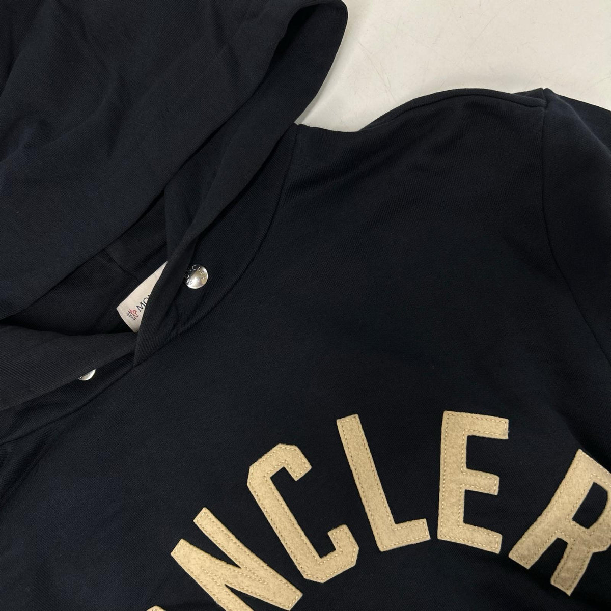 MONCLER モンクレール 20年 H20918G00050 ネイビー ロゴ フード パーカー トップス