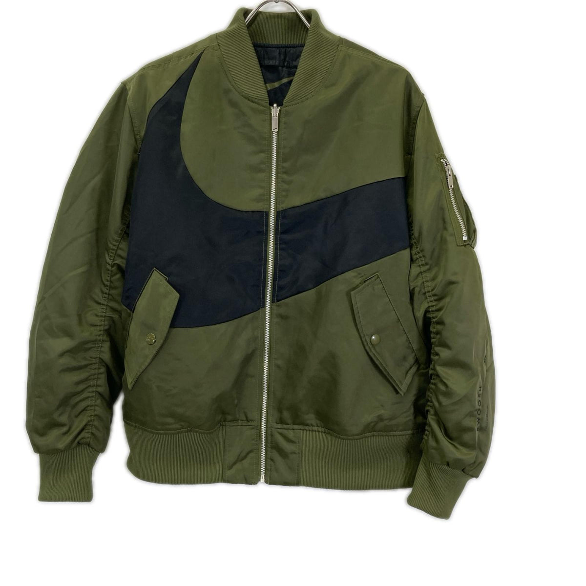 NIKE ナイキ DD6056-326 カーキ スウッシュ ボンバージャケット ジャケット