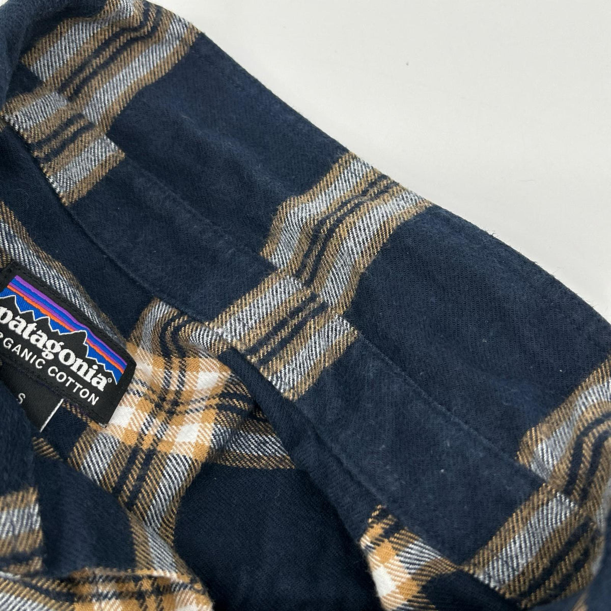 Patagonia パタゴニア 42400 ブルー チェック ロングスリーブ ミッドウェイト フィヨルド フランネルシャツ トップス