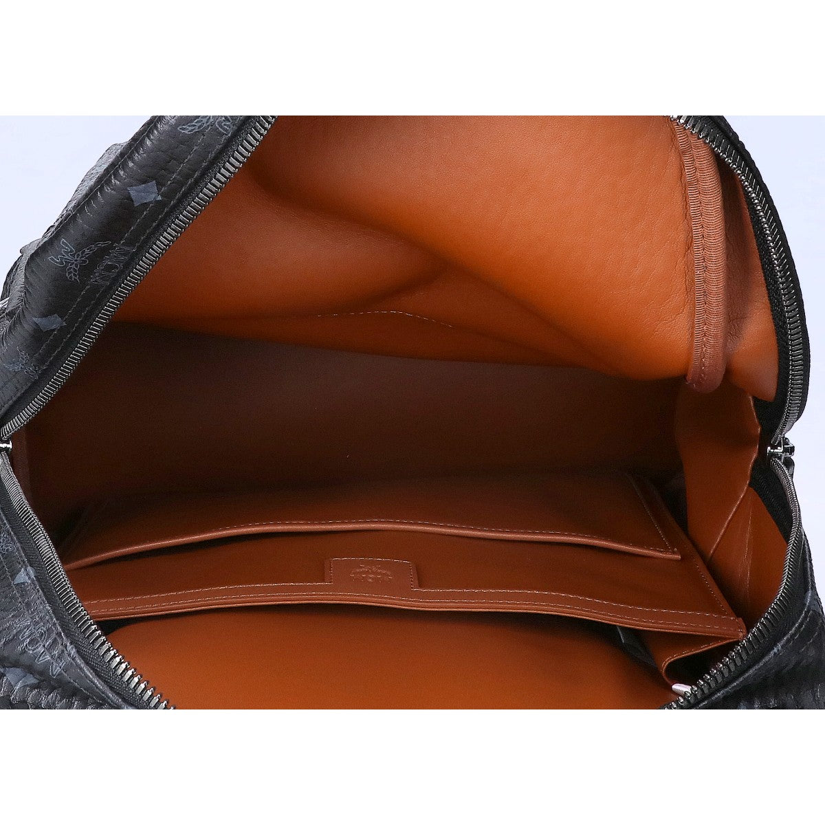 MCM エムシーエム 新品同様 MMK6SVE38BK001 ヴィセトス サイドスタッズ バックパック リュック バックパック