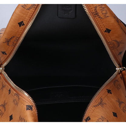 MCM エムシーエム 新品未使用 MMKEAVE14CO001 STARK ヴィセトス サイドスタッズ バックパック リュック バックパック