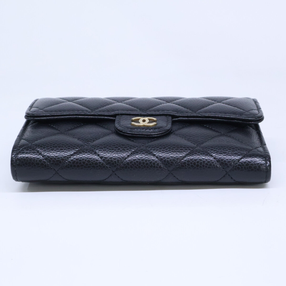 CHANEL シャネル AP0232 キャビアスキン マトラッセ ミディアム フラップ ウォレット 3つ折り財布 三つ折り財布（小銭入れあり）