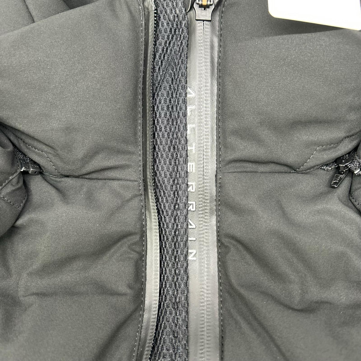 DESCENTE デサント 23年 ブラック DAMWGK31U 黒 水沢ダウン アンカー ダウンジャケット ジャケット