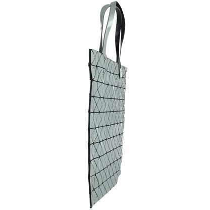 BAOBAO ISSEYMIYAKE バオバオイッセイミヤケ 【美品】BB21AG523 ルーセント 10 x 10 トートバッグ