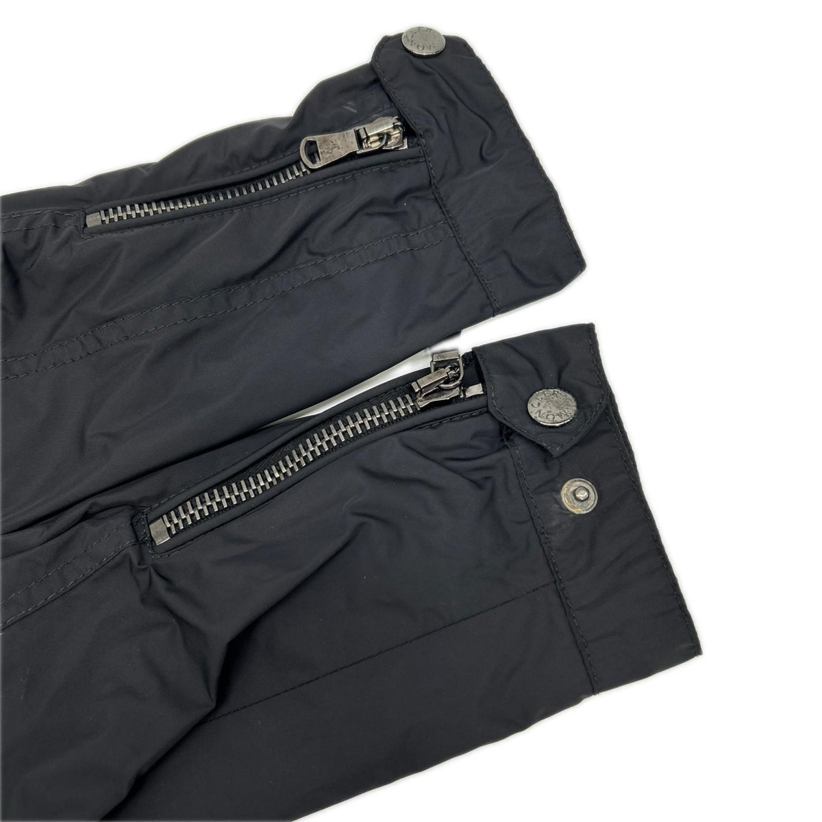 MONCLER モンクレール 101-092-40070-00 ブラック フード付き ナイロンジャケット ジャケット
