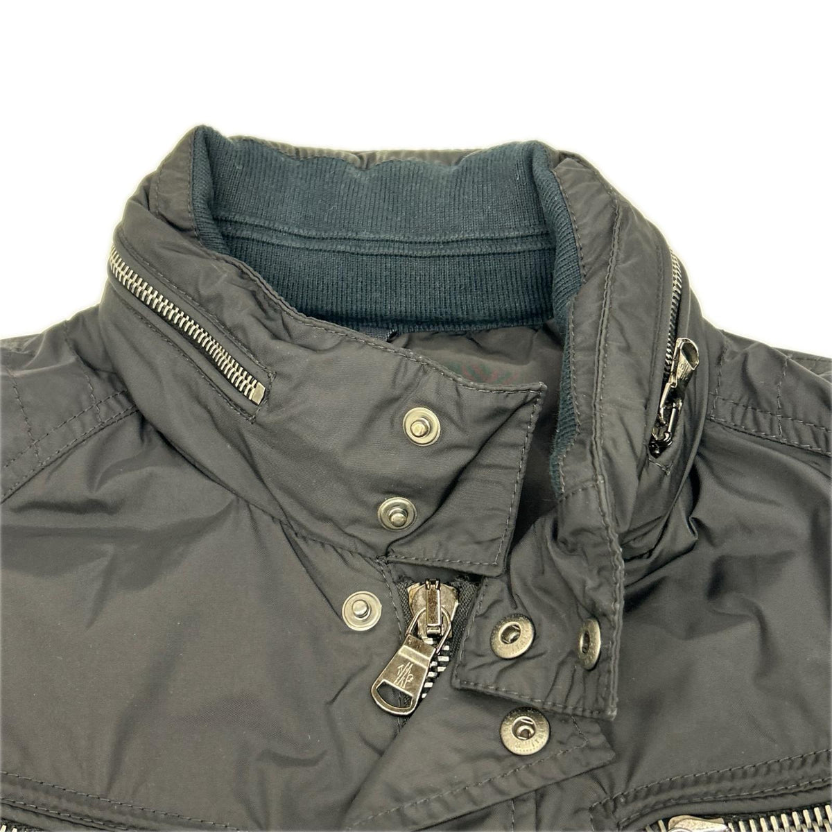 MONCLER モンクレール 101-092-40070-00 ブラック フード付き ナイロンジャケット ジャケット