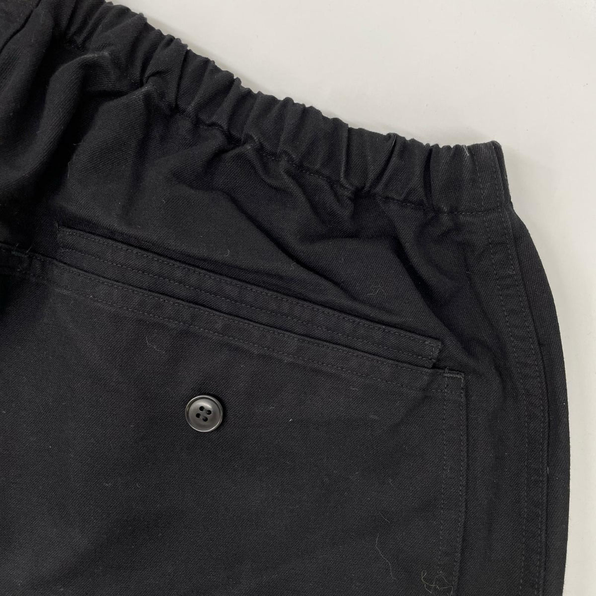 COMOLI コモリ 26SS D01-03018 ブラック ポストワークツイル ハンティングパンツ ボトムス