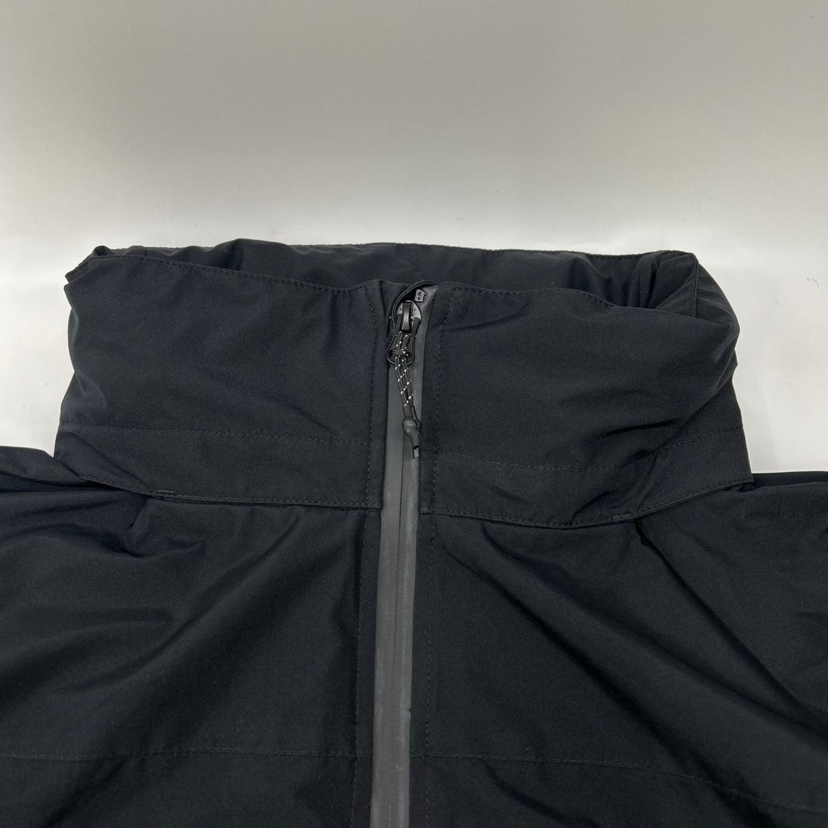 CLESSTE クレスト × Plus Phenix 26SS ブラック WINDSTOPPER by GORE-TEX LABS CITY HYDRO SHED JACKET ジャケット